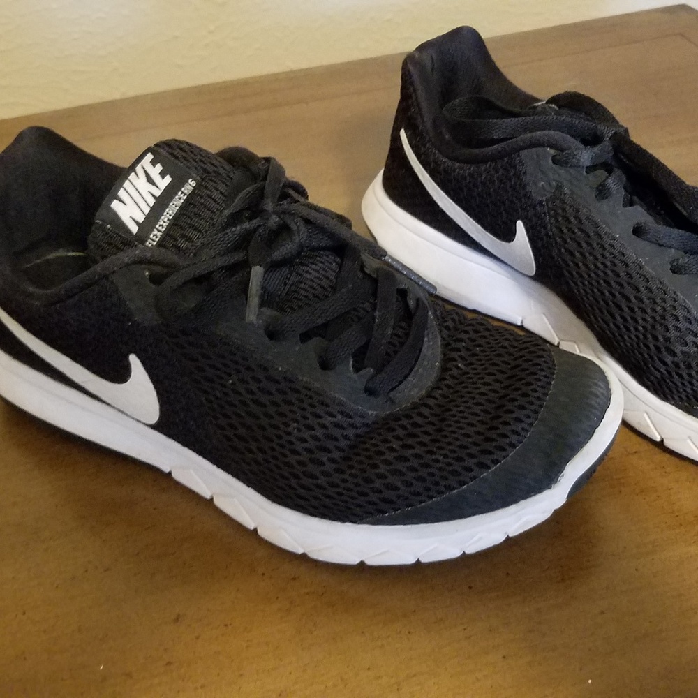 Nike Flex Experience RN6